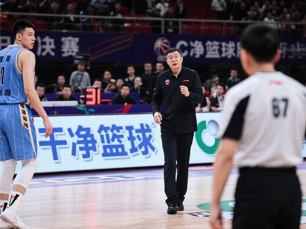 会不由自主 会不由自主